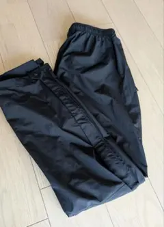 トレーニングパンツ