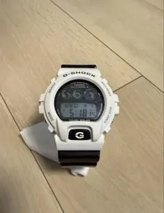 CASIO G-SHOCK GW-6900GW 電波ソーラー