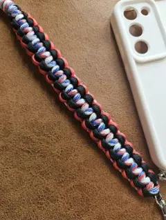 【456】しっかりダブル　ハンドストラップ　レッド×ブラック　トリコロールカラー