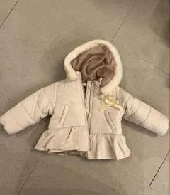 petit mainベージュ フリル付き ダウンコート 90cm