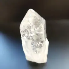 水入り水晶 水大きめ 白流砂入り エレスチャル ダブルポイント 57g