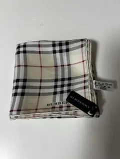 BURBERRY バーバリー 大判 ハンカチ 新品未使用のサムネイル