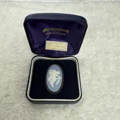 Wedgwood ブローチ