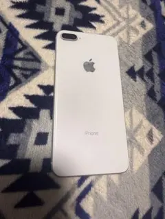 Apple iPhone 8 Plus ホワイト 本体