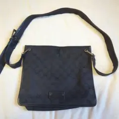ANGELA MISSONI ダークブラウン スエード ショルダーバッグ - メルカリ