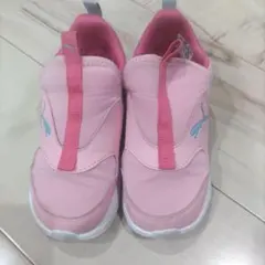 PUMA キッズ スニーカー ピンク スリッポンのサムネイル