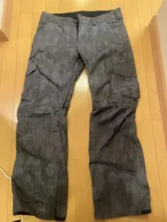 2026年最新】BURTON 迷彩の人気アイテム - メルカリ