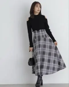 美品　PROPORTION コルセット風チェックフレアスカート　ブラック系