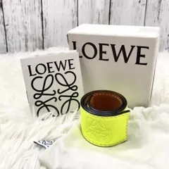 LOEWE レザー フープピアス ピンク LOEWE レザー フープピアス ピンク - メルカリ