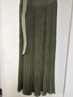 ZARAグリーン プリーツロングスカート XSサイズ ベルト付き