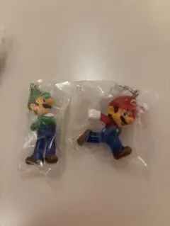 スーパーマリオ めじるしアクセサリー マリオ　ルイージ　ガチャ　めじるし