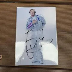 BUDDiiS 高尾楓弥 FUMIYA スクラッチ 直筆サイン入り生写真 - メルカリ