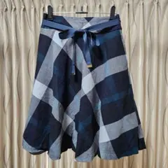 【BLUE LABEL CRESTBRIDGE】 ウールスカート ネイビー 36のサムネイル