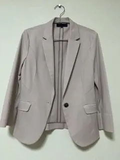 UNTITLED ベージュ スーツ　ジャケット、パンツ、スカート3点セット