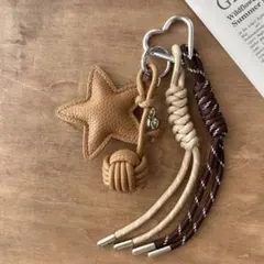 じゃらじゃらキーホルダー♥️ バッグチャーム 韓国 y2k キャメル バレンタイン