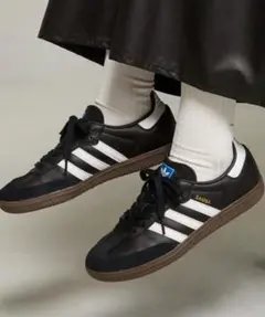 23.5cm アディダス サンバadidasスニーカー