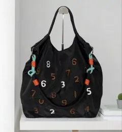 刺繍エコバッグ　ストラップ付き　トートバッグ　Mサイズ　ナイロン　ブラック