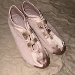 ZARA ピンク フラットシューズ バレエシューズ 40 26センチのサムネイル