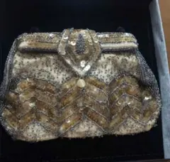 ヴィンテージ　ビーズ装飾クラッチバッグ