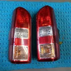 【希少!!】JUNYAN LEDユーロテールレンズ DA52/62エブリイ用 希少!!】JUNYAN LEDユーロテールレンズ DA52/62エブリイ用