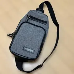 PEACE WALKER ショルダーバッグ　ボディバッグ