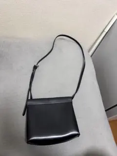 GU ライトミニショルダーバッグ