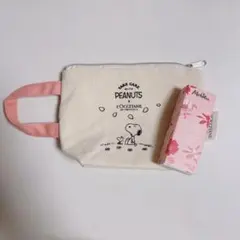 ロクシタン スヌーピー ポーチ＆ビオオイル（スキンオイル）のサムネイル