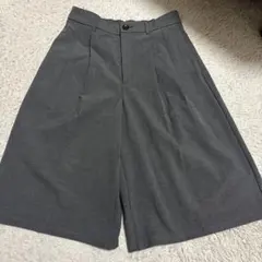 GUグレーハーフパンツ