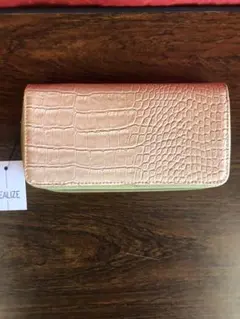 リアライズ　長財布