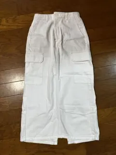 未使用　GU デニムカーゴロングスカート（丈標準）オフホワイト Ｍ