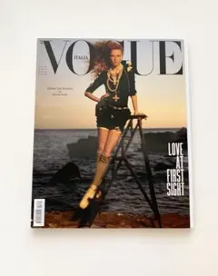女性情報誌 Vogue Italia Magazine September 2010 Vogue Italia Magazine September 2010 - メルカリ