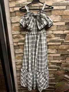 An MILLE ビッグリボンオフショルワンピース