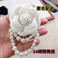 コサージュ　ブローチ　バラ　パール　ホワイト　卒業式　入学式