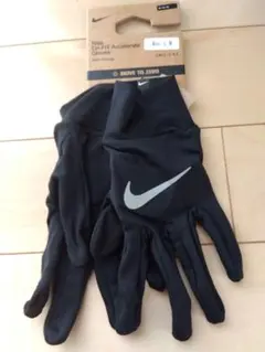 2【大人気早い者勝ち】新品未使用NIKEナイキランニンググローブ手袋メンズM