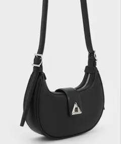 【美品】CHARLES & KEITH ブラックショルダーバッグ