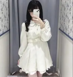 evelyn 白 ワンピースホワイト ベルト付き