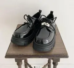 レースアップ厚底ローファー　黒　ぞうねこちゃんねる　24.5