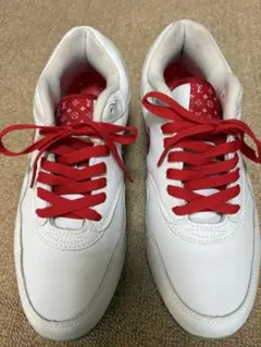 ホワイトスニーカー