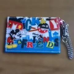 ディズニー ミッキー＆フレンズ パスケース カードケース チェーン付