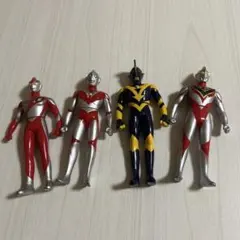 ウルトラマン ソフビ 約16㎝ 4体 まとめ売り　ウルトラマンシャドー　など