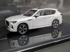 【新品・未使用】 MAZDA CX-60 1/43 ミニカー　ロジウムホワイトのサムネイル
