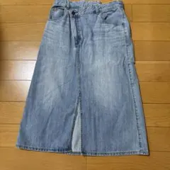 GU ライトブルーデニムスカート スリット入り