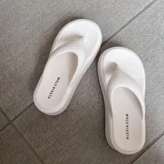 ALEXIASTAM サンダルのサムネイル