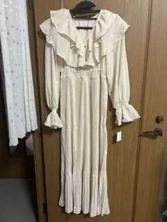 【新品未使用品】RANDA フリルデザインワンピース