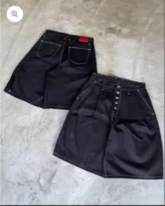 ガーリックマヨ様 Star Studded Rigid Tuck Shorts - メルカリ