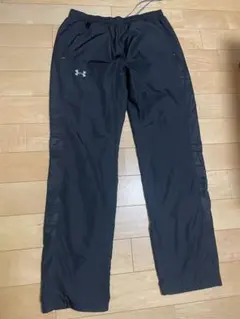 UNDER ARMOUR ジャージ パンツ L ブラック