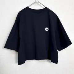 BABYMONSTER クロップド丈Tシャツ 黒　C187