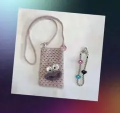 キッズ　スマホバッグ　ショルダー／手持ち 両用　　　ソーセージリップ　モンスター