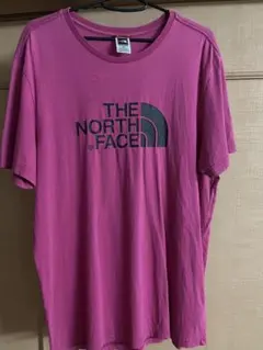 ピンク Tシャツ