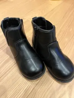 SOROTTO ブラック ブーツ ジッパー付 キッズ